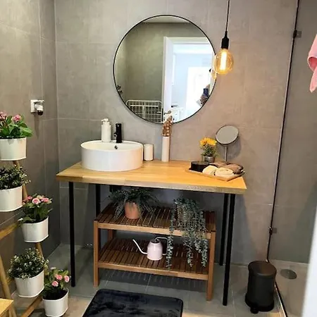 Luxury Artistic Digital Nomad Getaway W/ Terrace Appartement Lisboa