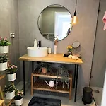 Luxury Artistic Digital Nomad Getaway W/ Terrace Apartman Lisboa