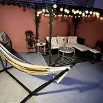 Apartman Luxury Artistic Digital Nomad Getaway W/ Terrace