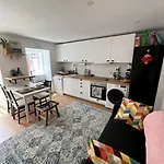 Lägenhet Luxury Artistic Digital Nomad Getaway W/ Terrace