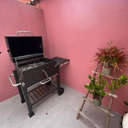 Luxury Artistic Digital Nomad Getaway W/ Terrace